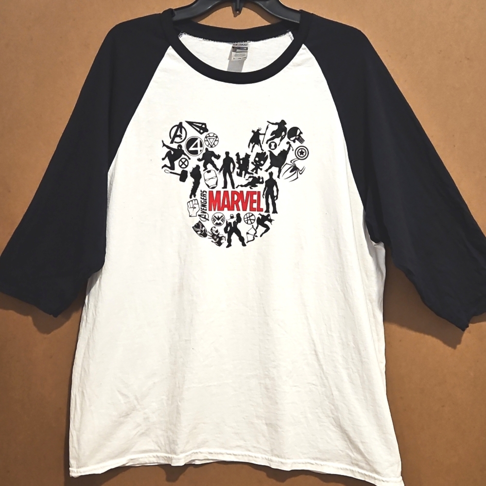 Marvel Avengers Mickey Mouse logo raglan graphic tee Xl Gildan Heros Villians